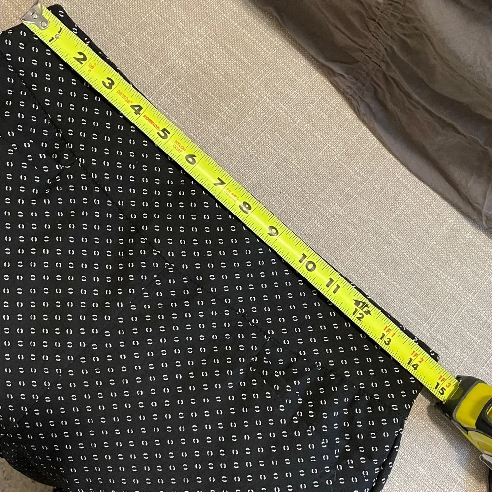 Chico’s Graphic Patterned Pants BlackWhite Size 4R Straight Leg Slimming Preppy - Picture 11 of 14